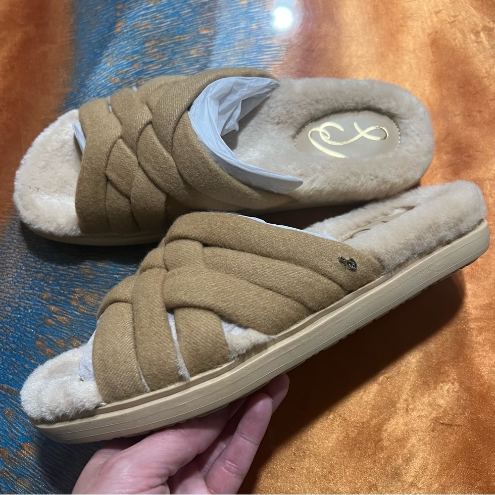 New Sam Edelman Vaughn Faux Fur Lined Sandal Slide size 8 Camel Twill Tan